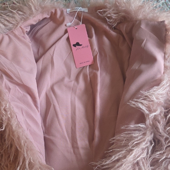 Women's Faux Mongolian Fur Jacket - Picture 4 of 6